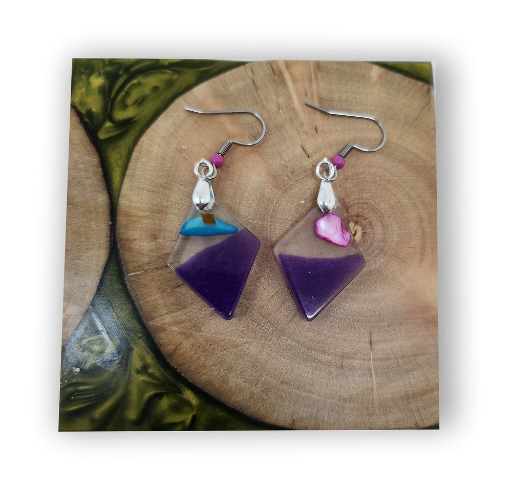 Handmade resin artistic earrings.