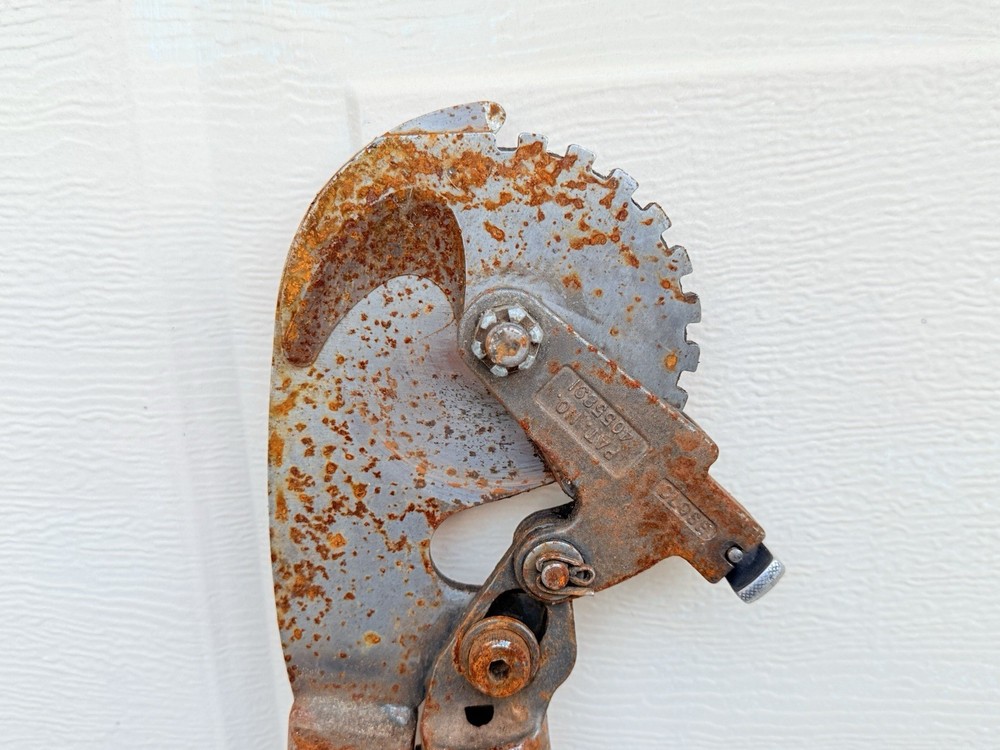 Greenlee Ratcheting Cable Cutter