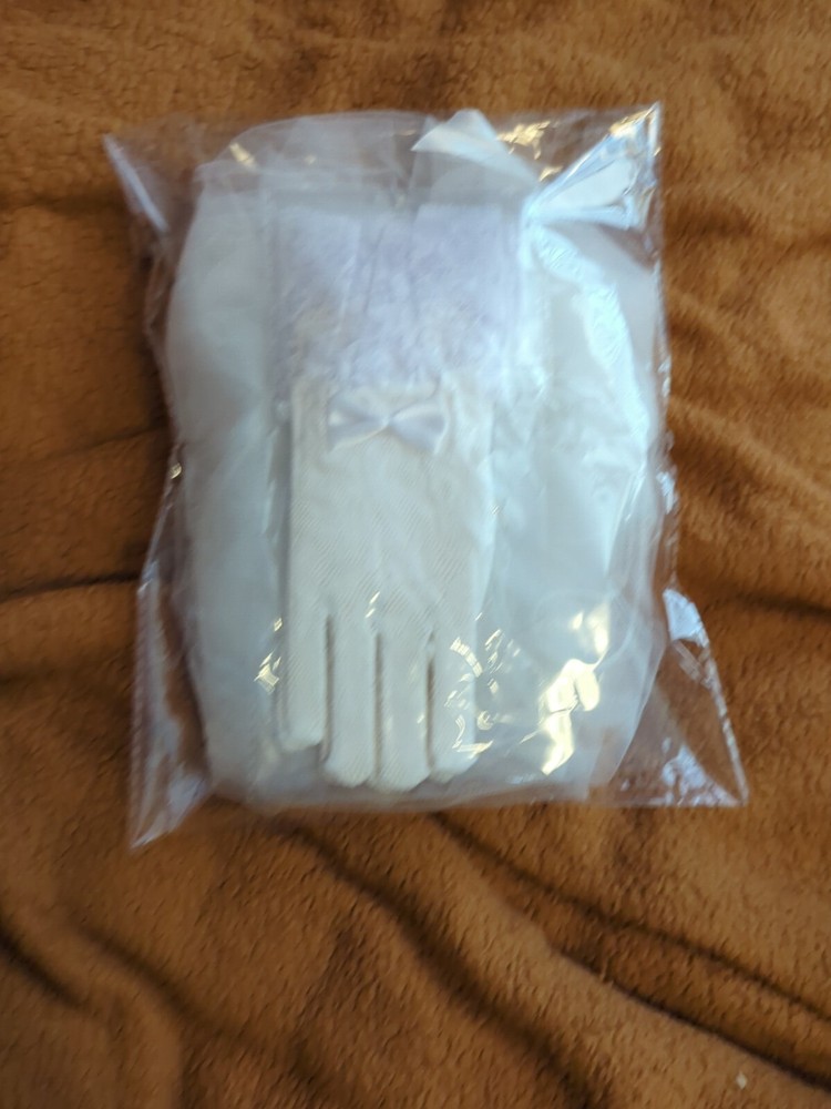 First Communion Veil And Gloves