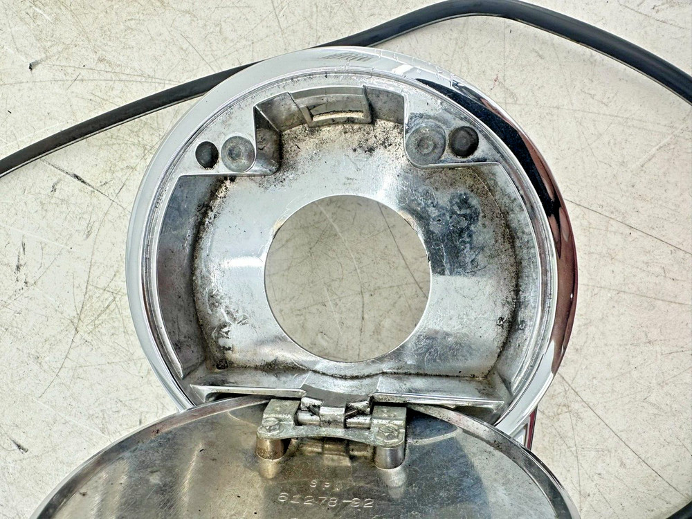1999 HARLEY FLH ELECTRA GLIDE Gas Tank Dashboard Console w/ CB & Intercom OEM