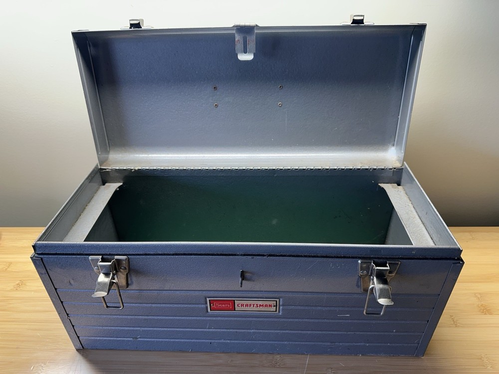 Vintage Sears/Craftsman Tool Box
