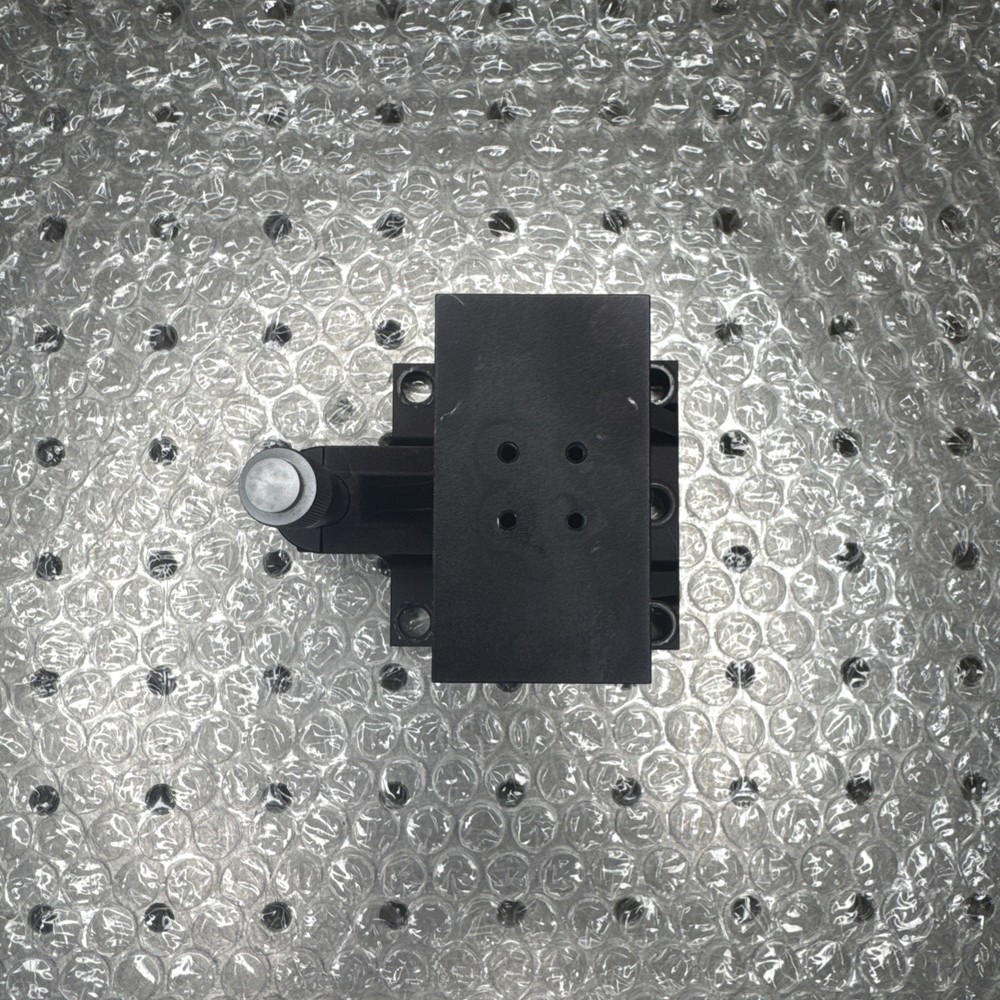 Thorlabs MVS005 - 1/2" Travel Vertical Translation Stage