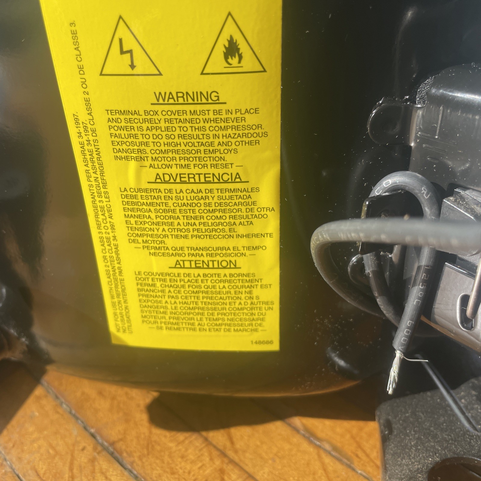 BRISTOL H82J273DBVA 2.5 TON AC/HP HIGH TEMP RECIP COMPRESS/W HEATER (198508)