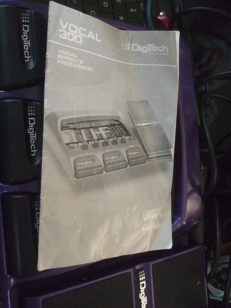 DigiTech Vocal300 Vocal Effects Processor w/AUDIX OM5/CABLES & AC ADAPTOR