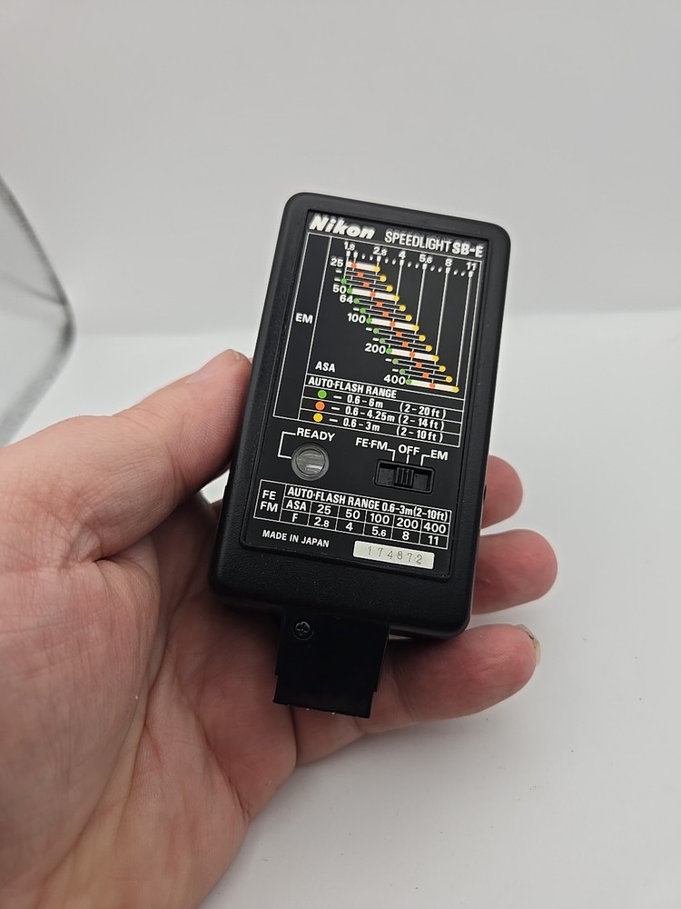 Nikon SB-E External Flash Untested