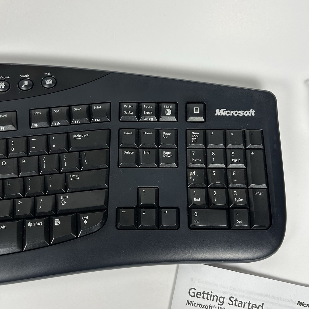 Microsoft wireless desktop combo 3000- keyboard, mouse, receiver - USB