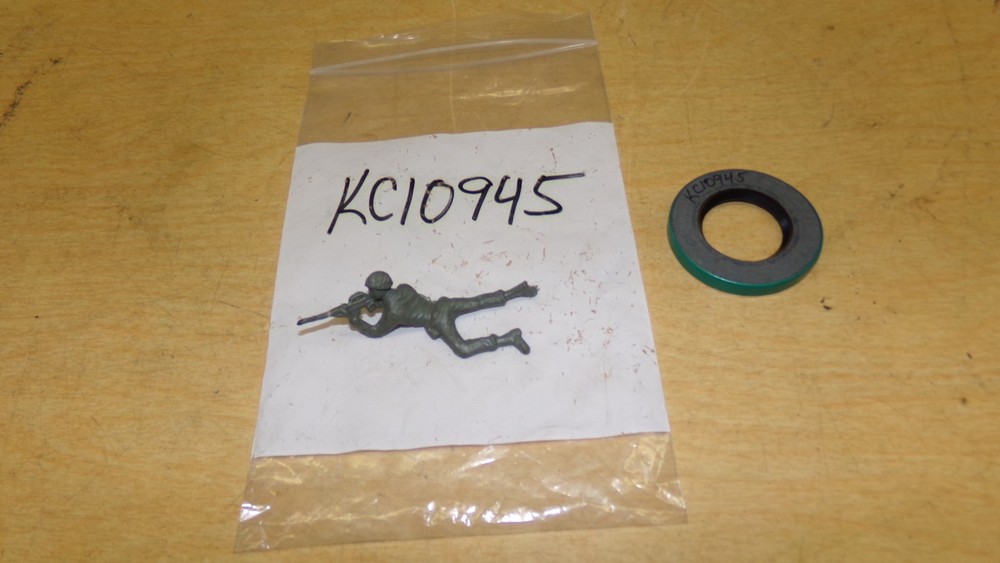 KC10945 Seal *Free Shipping*
