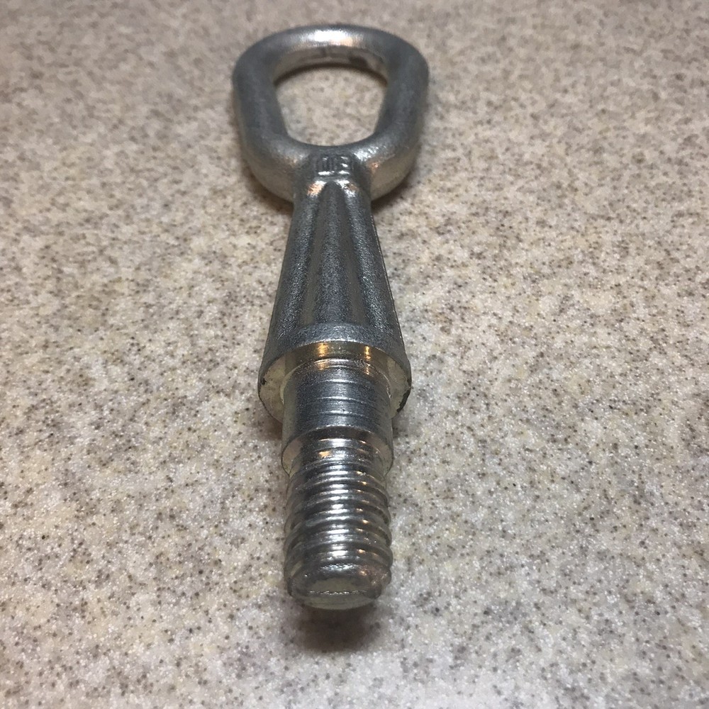 2003 BMW X5 Tow Hook Eye Tool