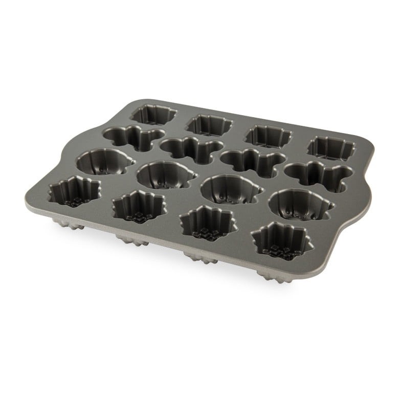 Holiday Teacakes Cakelet Pan