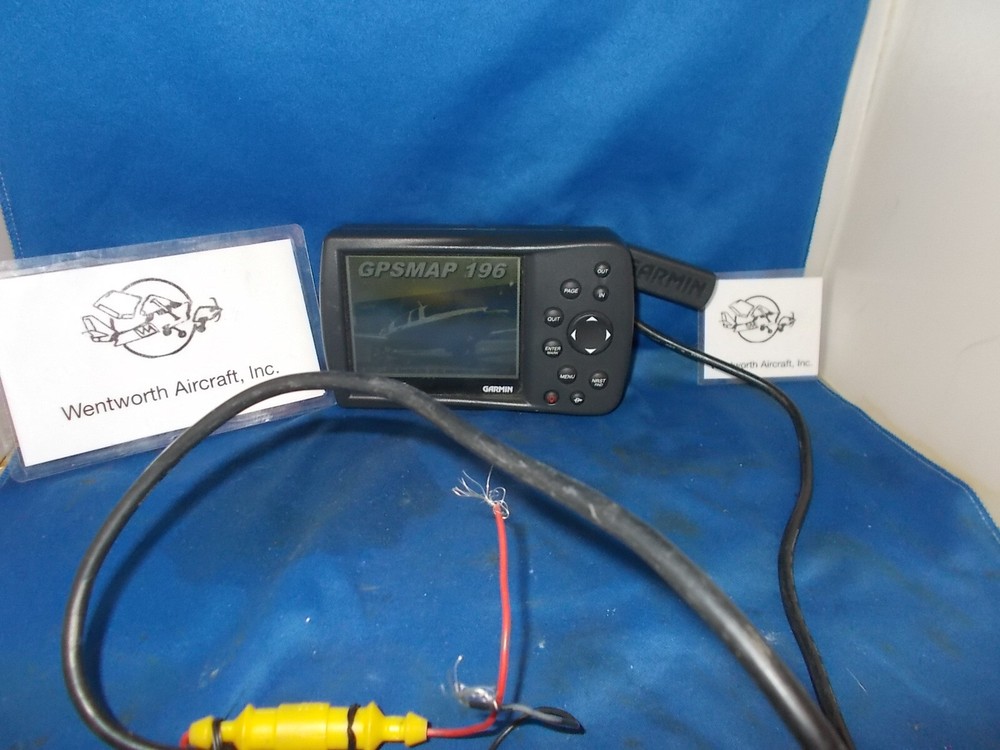 GARMIN 196  GPS W/ 1  ANTENNA,