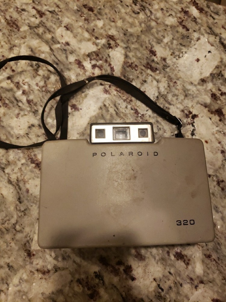 Vintage Polaroid Automatic 320 Land Camera w/ Case Unknown If Working