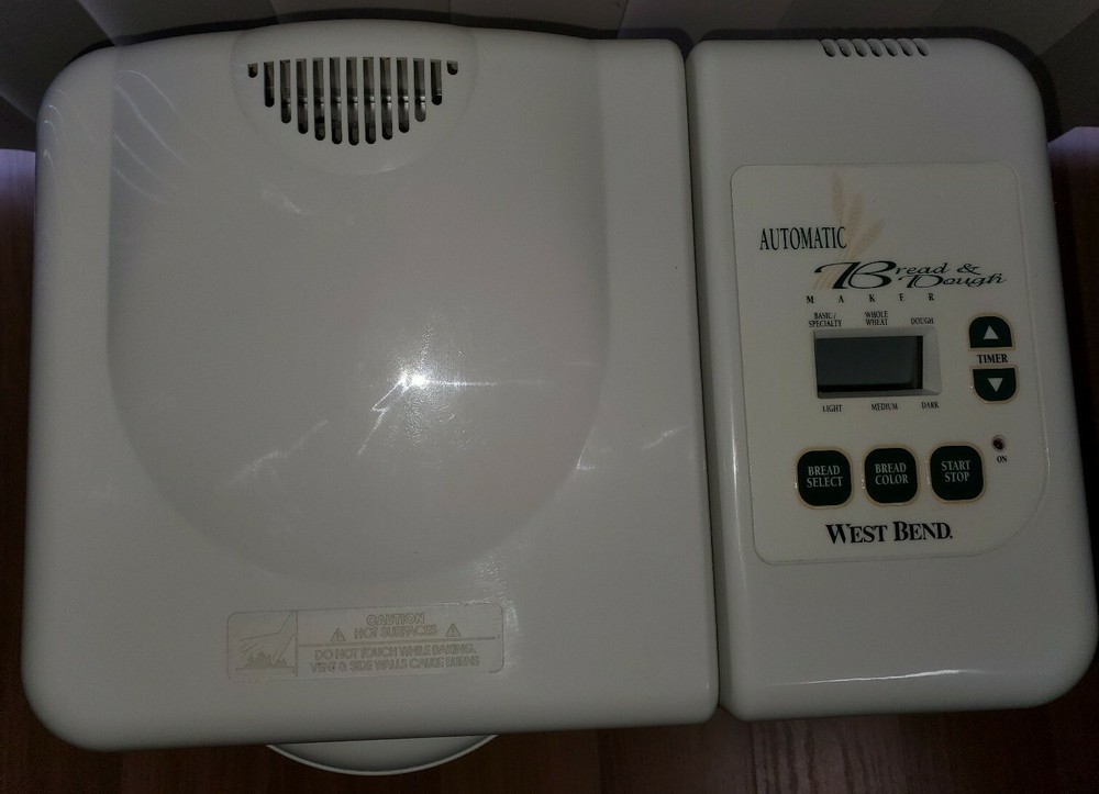 West Bend 41028 Automatic Bread & Dough Maker - Tested Works Perfectly!