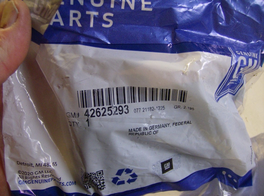 GENUINE GM 42625293 PASSENGER SIDE OBSTACLE DETECTION CONTROL MODULE