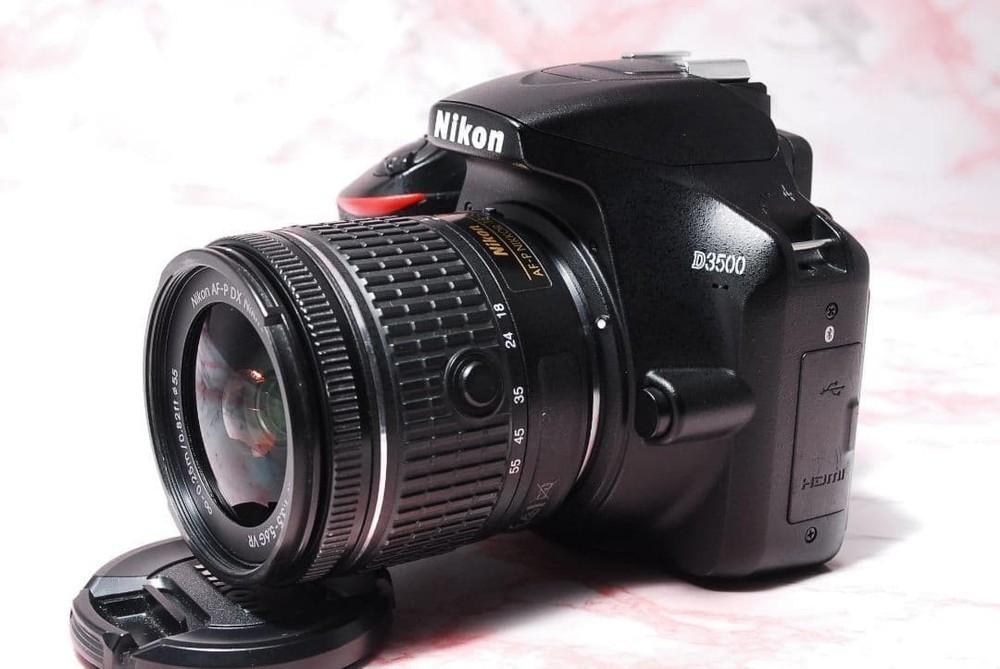 Nikon D3500 708159