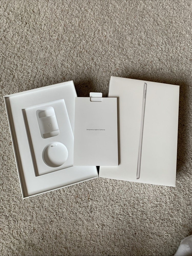 iPad 9th Generation Wi-Fi 64GB Space Silver (EMPTY BOX ONLY)