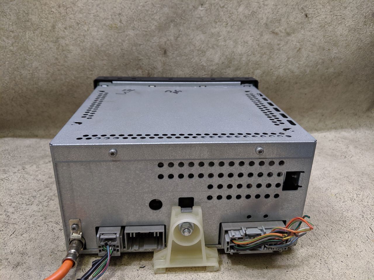 Stereo Radio AM FM CD 6 Disc AUDIOPHILE Fits 06-07 FORD ESCAPE b179-204269