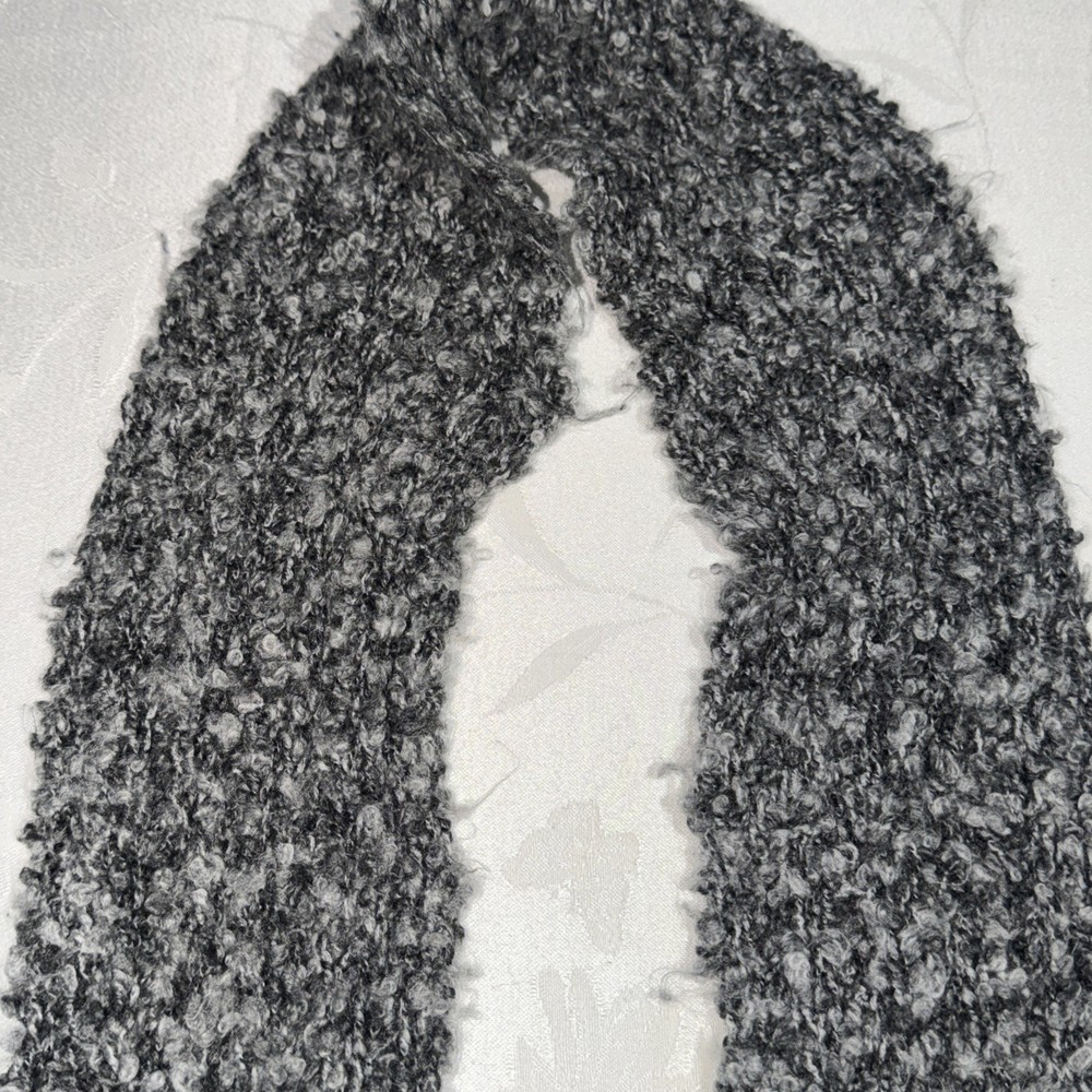 Handmade Gray Scarf And Hat 110x4”