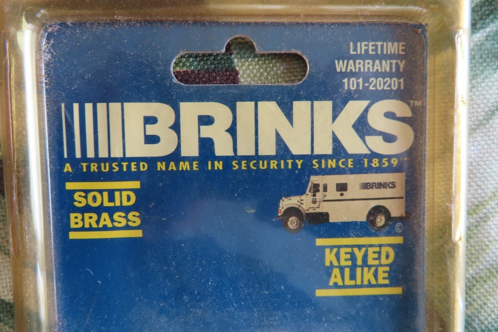 2-PACK Brinks Keyed Alike Padlocks Brass