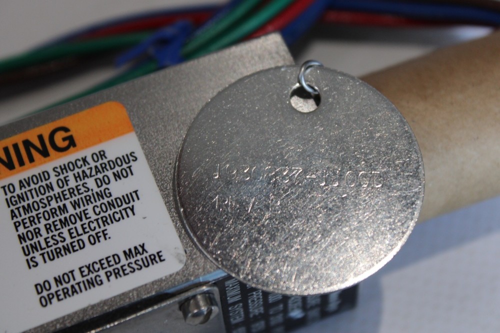 TT Neo-Dyn ADJUSTABLE PRESSURE SWITCH MODEL: 232P43C6