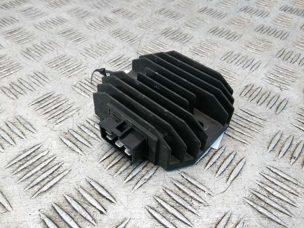2016 YAMAHA XP 530 RECTIFIER REGULATOR