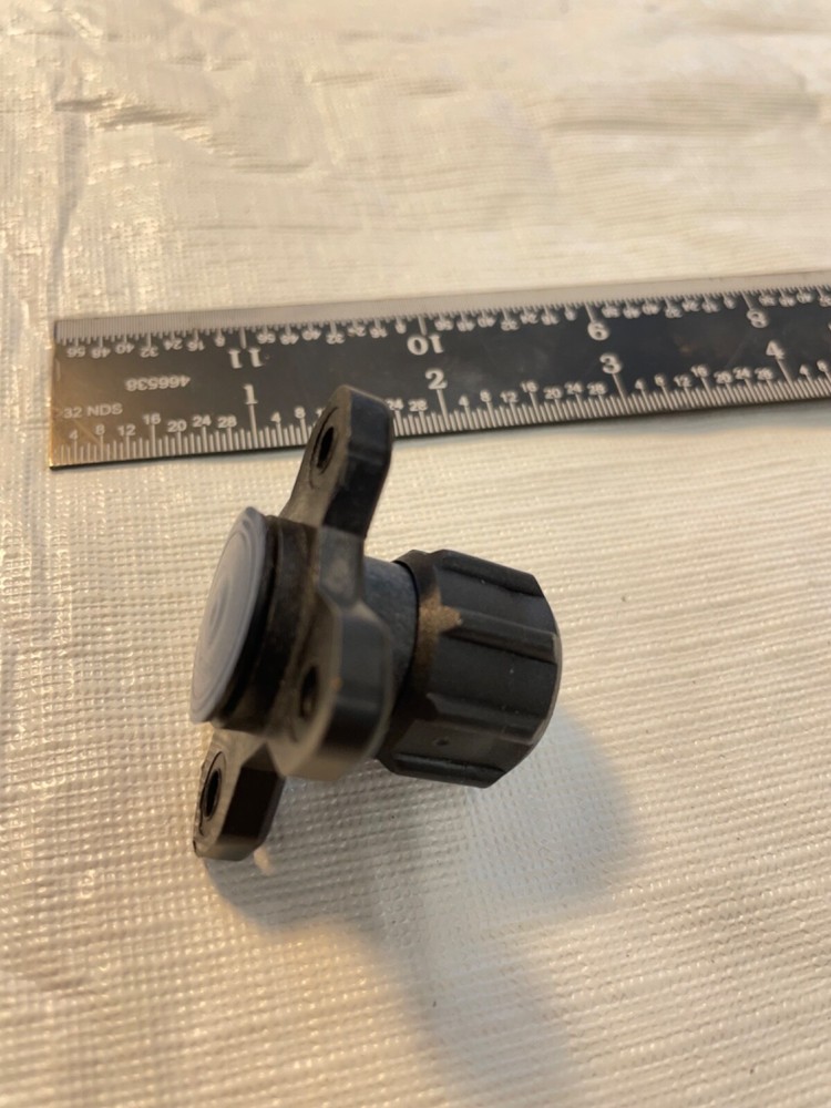 LMI Pump Parts - 4 Function PR Cap Assembly - Black Knob PR
