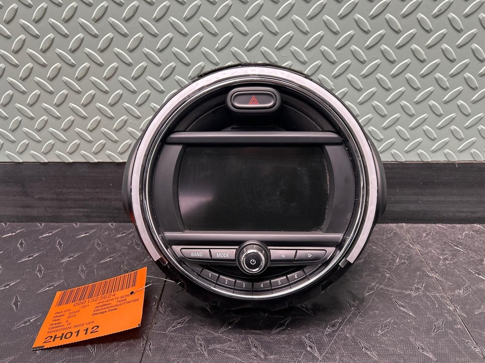 14-17 MINI COOPER Info/Display Screen *MAY REQUIRE UNLOCK/REPROGRAMMING*