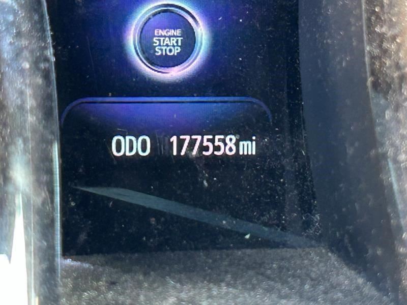 AVALON 2013 High Mounted Stop Light 104567048