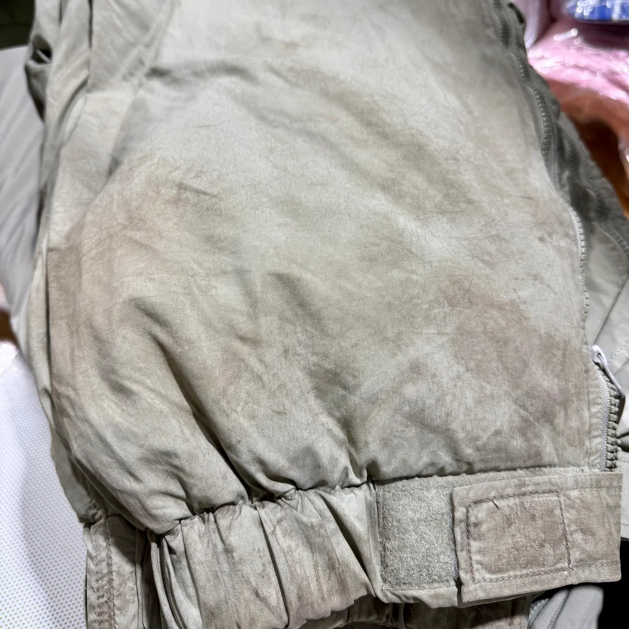 US Army Pants Generation III Extreme Cold Weather Level 7 PrimaLoft Damaged