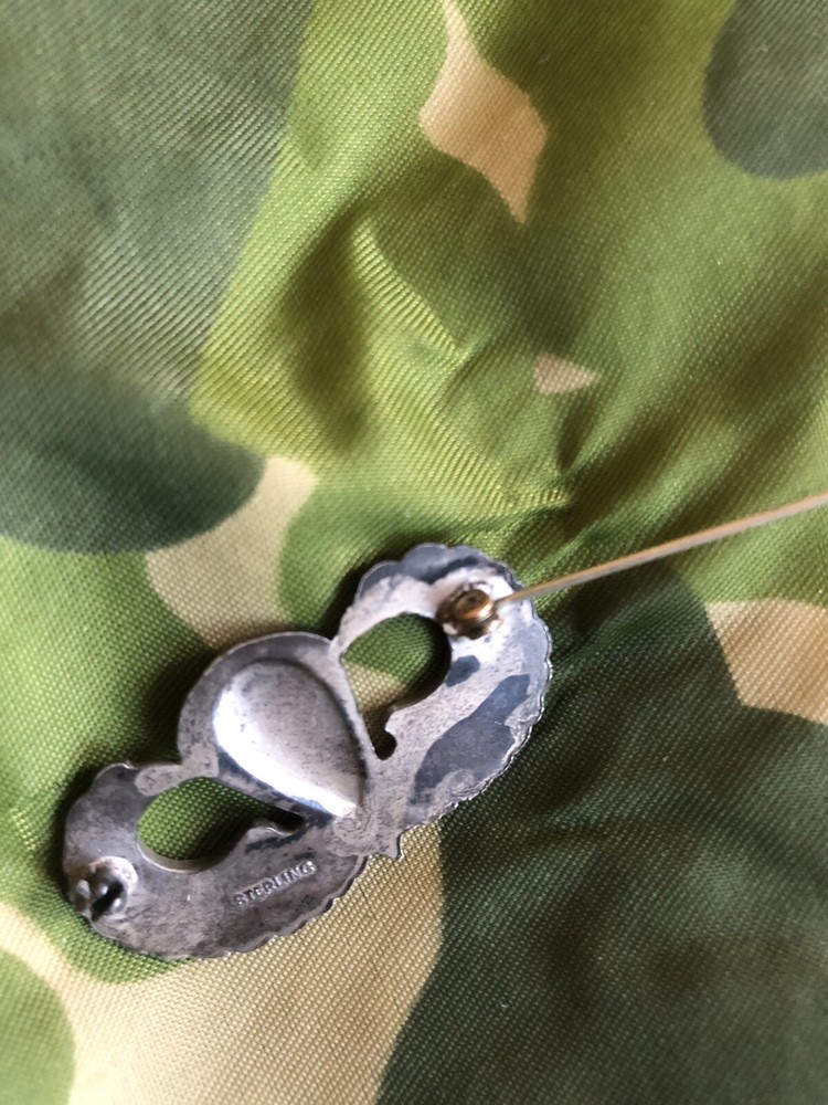WW2 ORIGINAL AIRBORNE PARATROOPER STERLING JUMP WINGS "OVAL INSERT" SOLID BACK