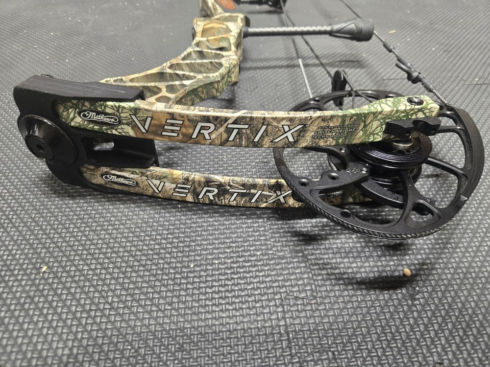 Mathews Vertix