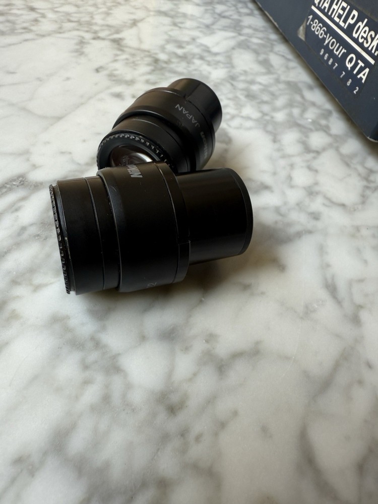Pair Nikon Eclipse 80i 90i Microscope Eyepiece Occulars CFI 10x/22