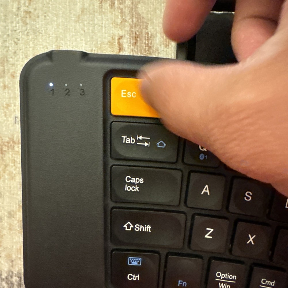 PROTOARC XKM03 FOLDABLE KEYBOARD