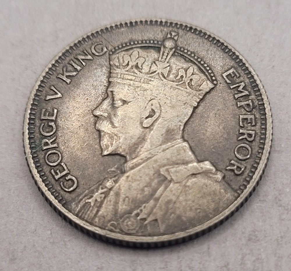 1934 FIJI  SHILLING SILVER