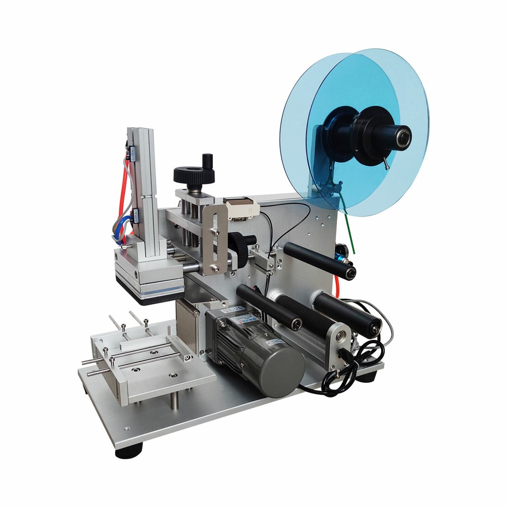 Semi-Automatic Flat Labeling Machine 110V Suitable For Kinds Of Flat Surface