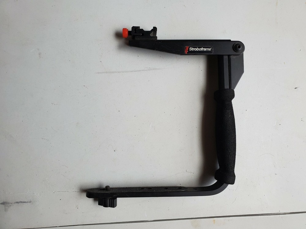 Stroboframe QuickFlip 350 Flash Bracket (310-635)