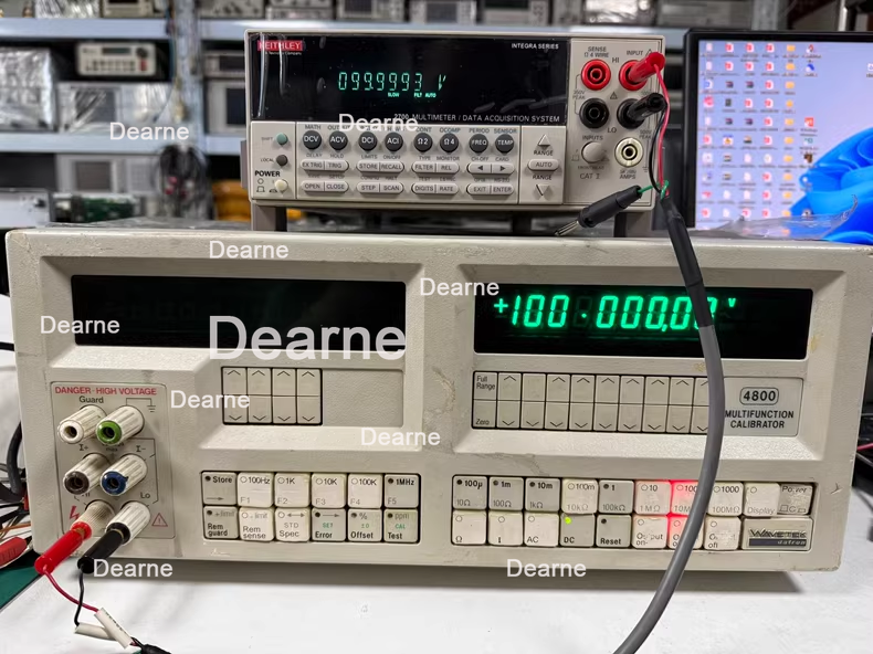 2700 Keithley Data Aquisition Switch Unit Desktop multimeter