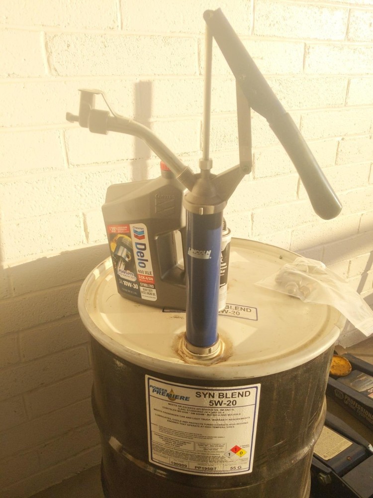 Durable 1340 Hand Pump for Fluid Transfer