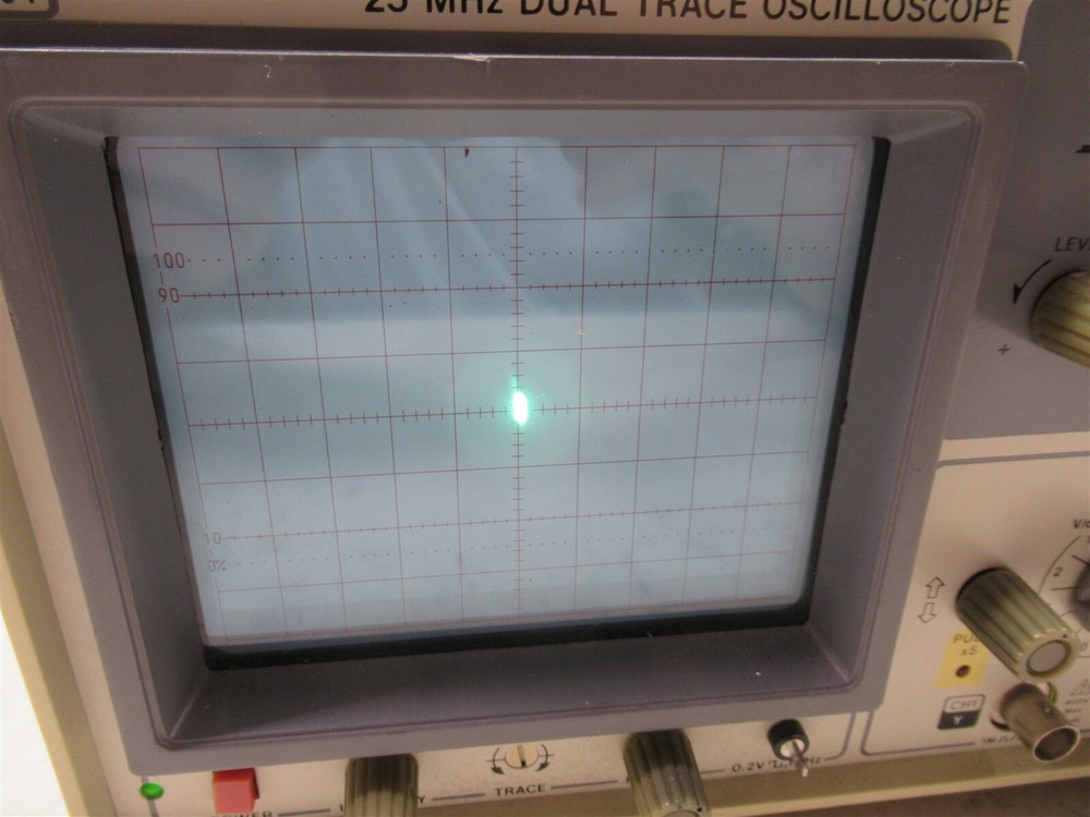ITC Instruments 3304 25MHz Dual Trace Oscilloscope