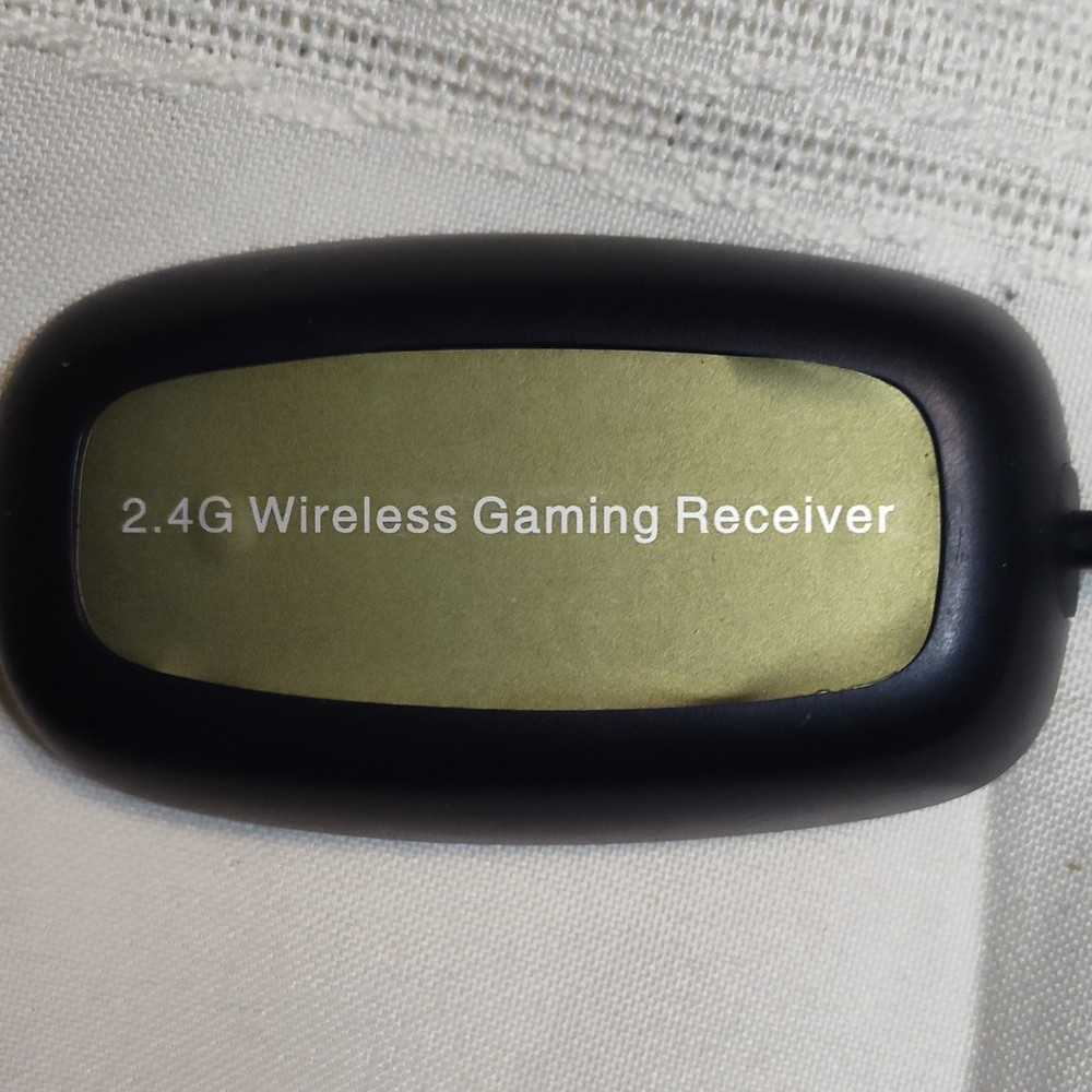 2.4G Wireless Gaming Receiver Wired External Attachment Black 1ft Plastic USB