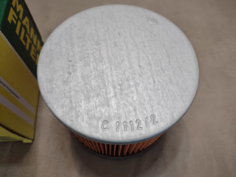 MANN C1112/2 AIR FILTER - NIB