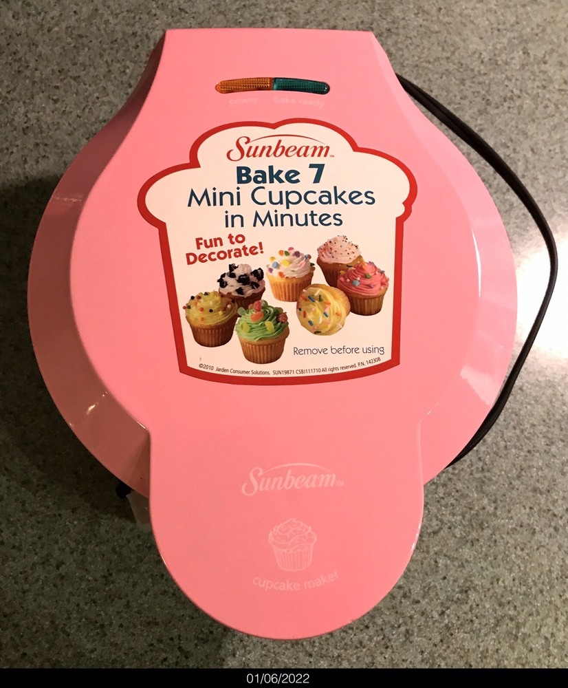Sunbeam FPSBCMM901 Mini-Cupcake Maker Pink(TESTED)
