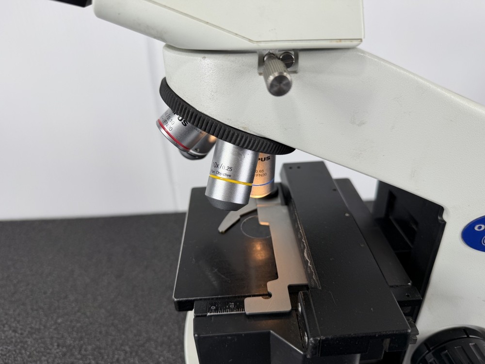 Olympus CX22 Microscope