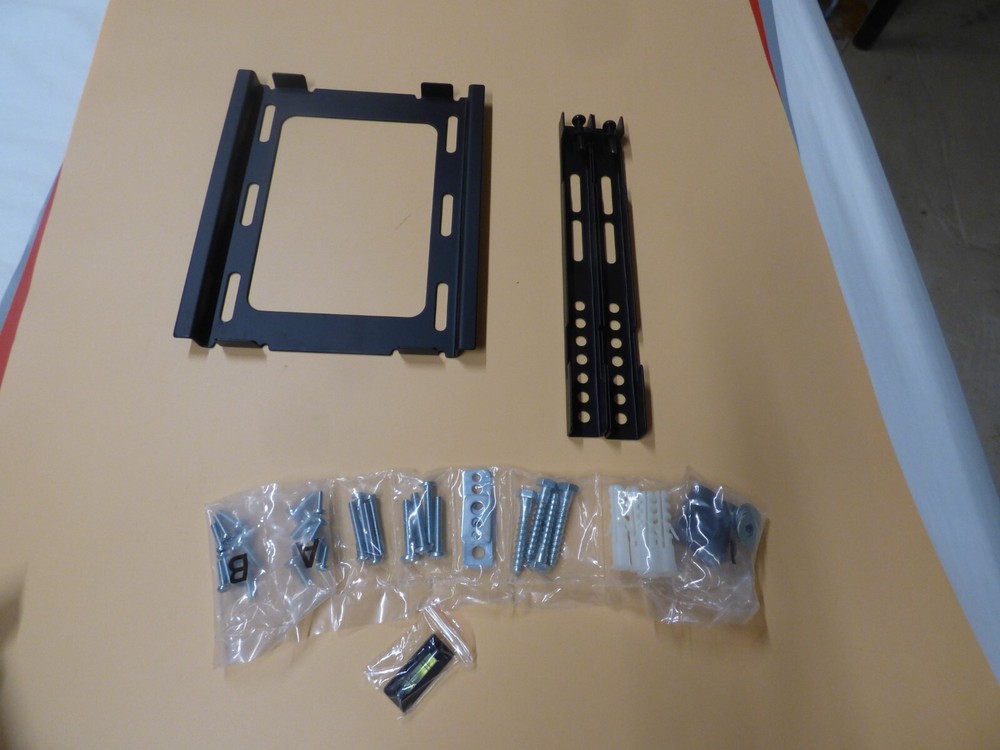 Fino AV FF22 Black 10" - 30" Super Flat Mount (small)