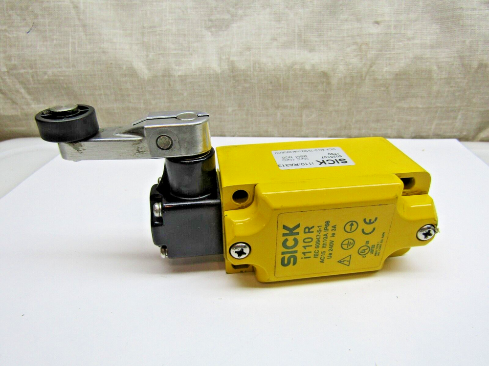Sick i110-RA313 Safety Switch Roller Lever 6025107