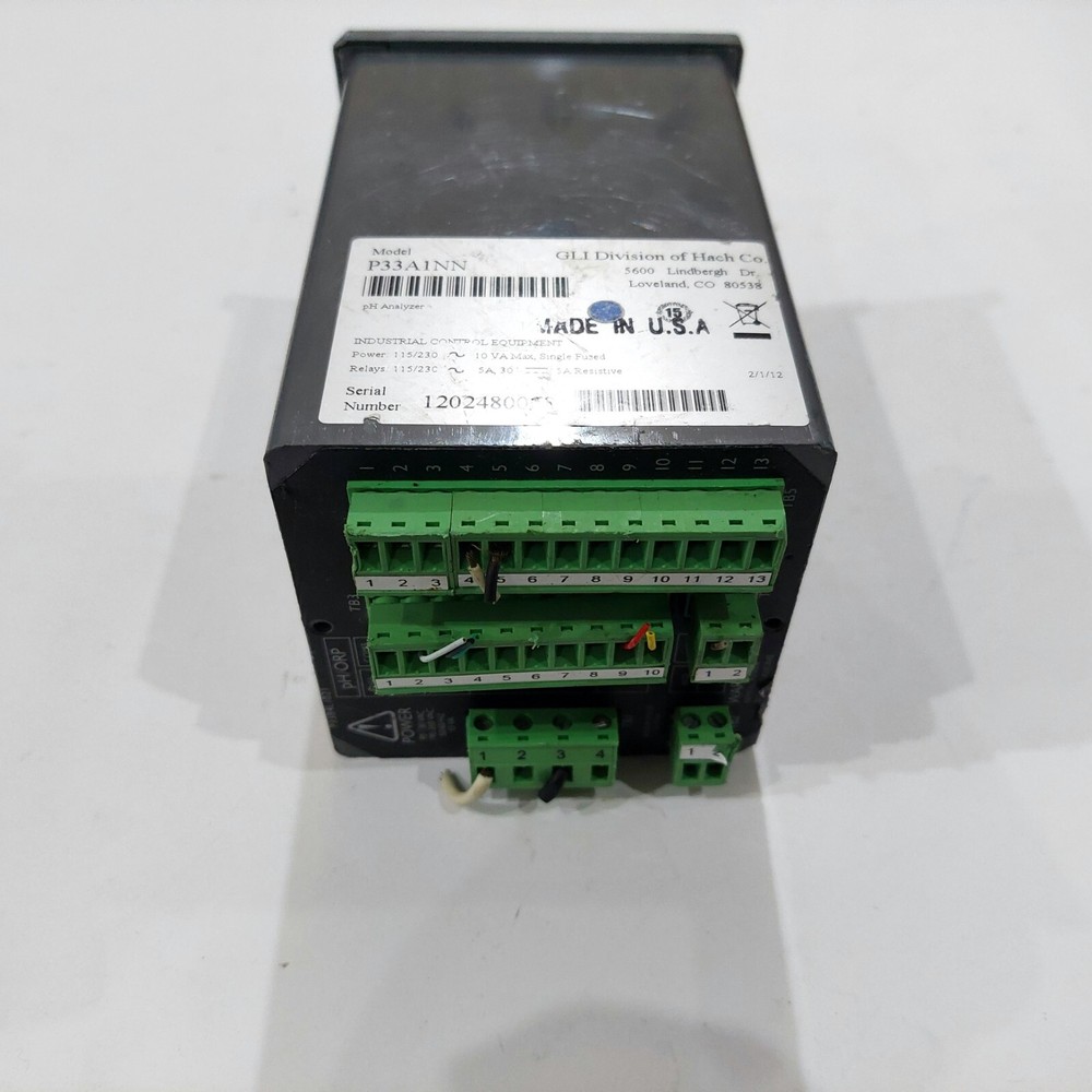 GREAT LAKES GLI P33A1NN Conductivity Analyzer Controller Ph Meter
