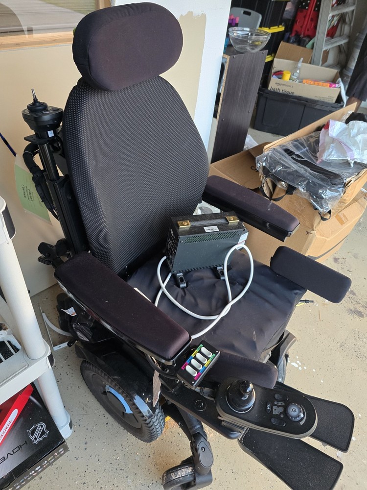 Numotion Power Wheelchair Reclining Adjustable Joystick Elevating Legrest Black