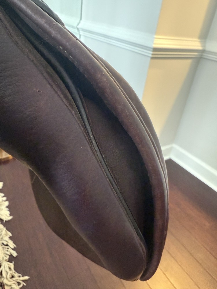 Dover Circut Saddle 17.5