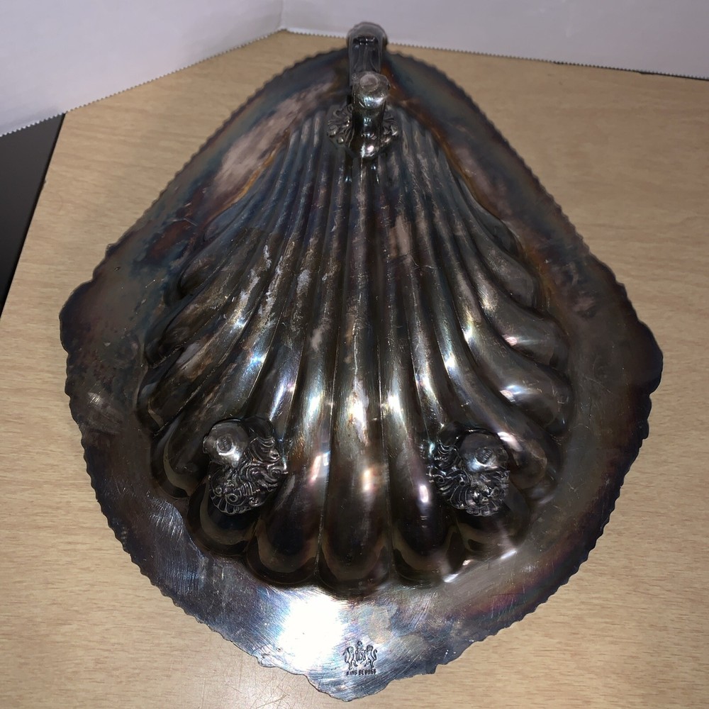 King George Silver Plated Scalloped Footed Dish