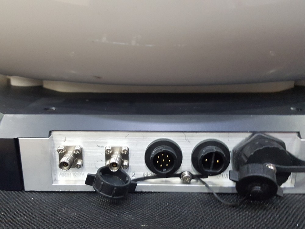 TA TAS32 : Tracking Switch Antenna (2640A)