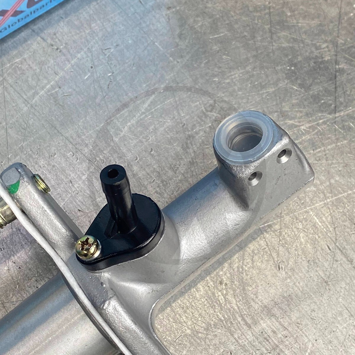 Budget EM2 Clutch Master Cylinder Kit & Stainless line for 02-06 Acura RSX (all)